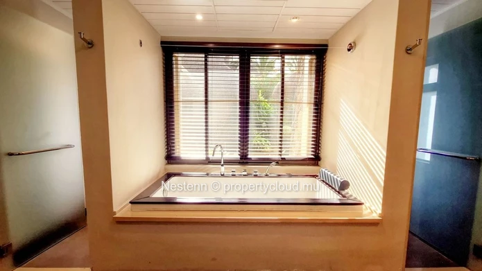 Appartement de 2 chambres en rez-de-jardin