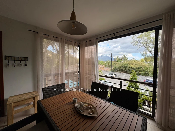 Appartement non loin de la plage et des commerces.