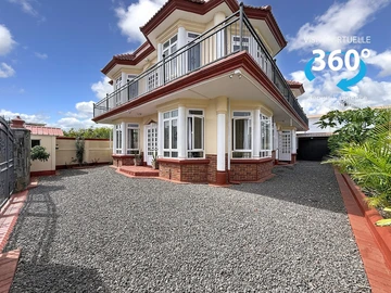 7 Bedroom House