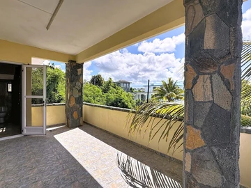 4 Bedroom Apartment