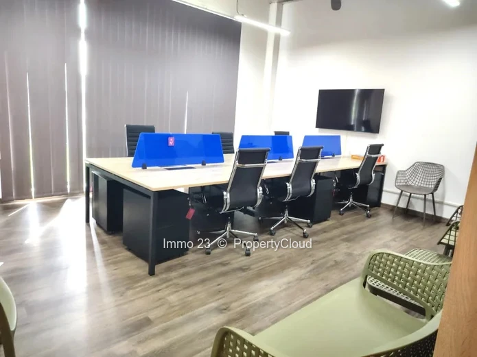 Office - 74.4m2 - Moka - Ref. BU100874LO
