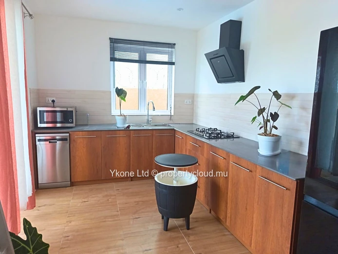 Villa For Sale In Pereybere