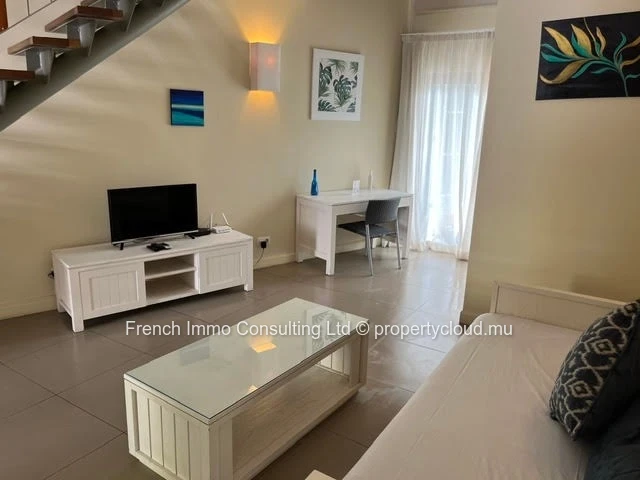Appartement de 2 chambres en vente aux etrangers (Trou aux biches 50M de la plage) 