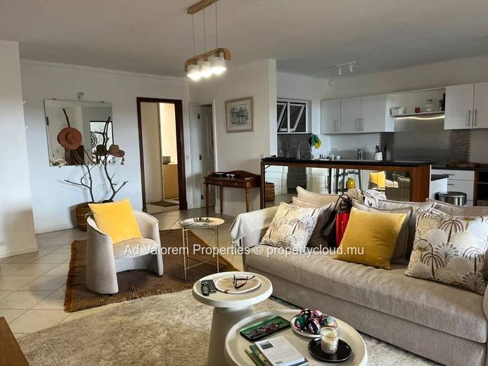 3-Bedroom Apartment for Rent in Rivière Noire with Pool