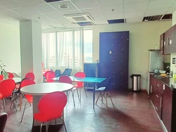 Bureau de 3 Chambres