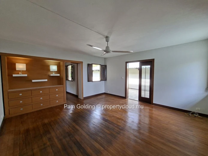 Piton - Maison à vendre – Pam Golding Mauritius