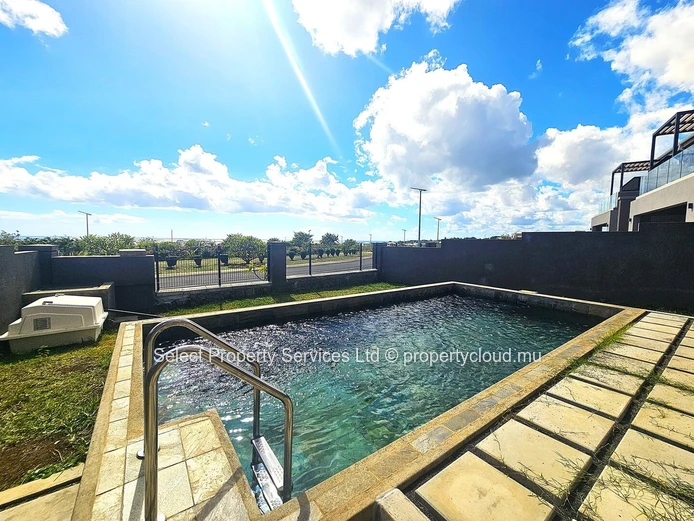 Nouveau  duplex à louer, Les Jardins D'Anna Phase 2, Flic en Flac