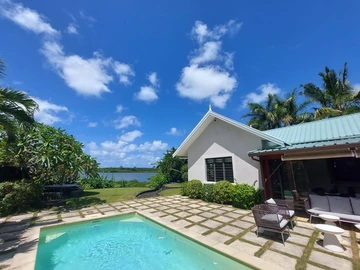 4 Bedroom Villa
