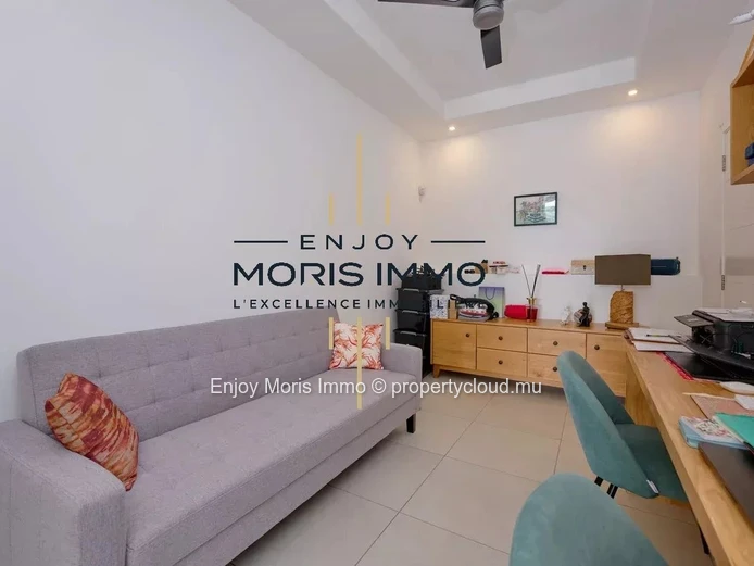 Superbe Villa Moderne avec Piscine – À vendre  à Cap Malheureux