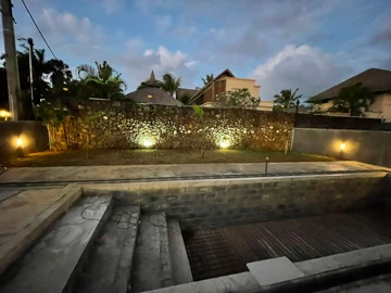 4 Bedroom Villa