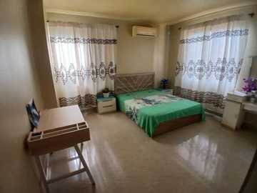 Maison de 6 Chambres