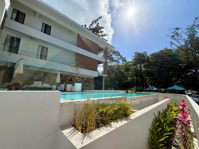 1 Bedroom Penthouse with Private Rooftop