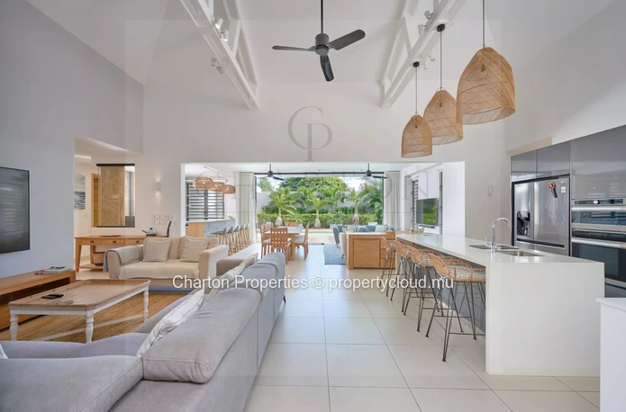 Furnished 4-bedroom villa - Contemporary elegance, absolute comfort