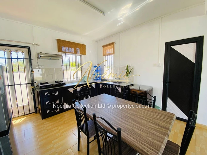 2-Bedroom Apartment for Rent in Pereybère