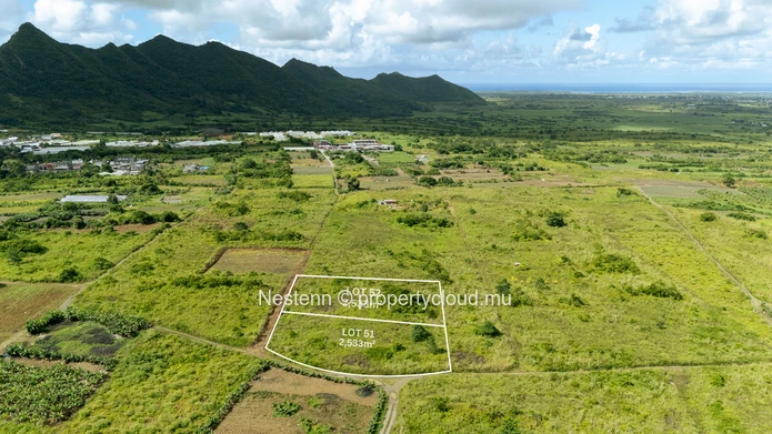 Terrain agricole de 5 066m² (120 perches)