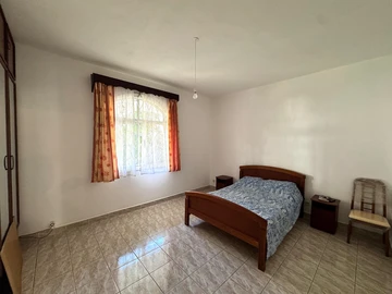 8 Bedroom Villa