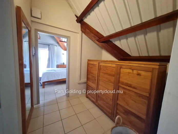 Charmante maison de 3 chambres à coucher avec de l'espace pour la personnaliser - Tamarin
