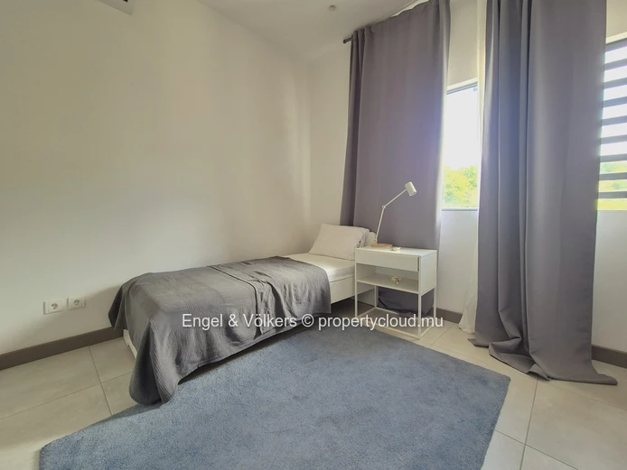 Fully Furnished 3 bedroom Duplex in Waterfront Residence