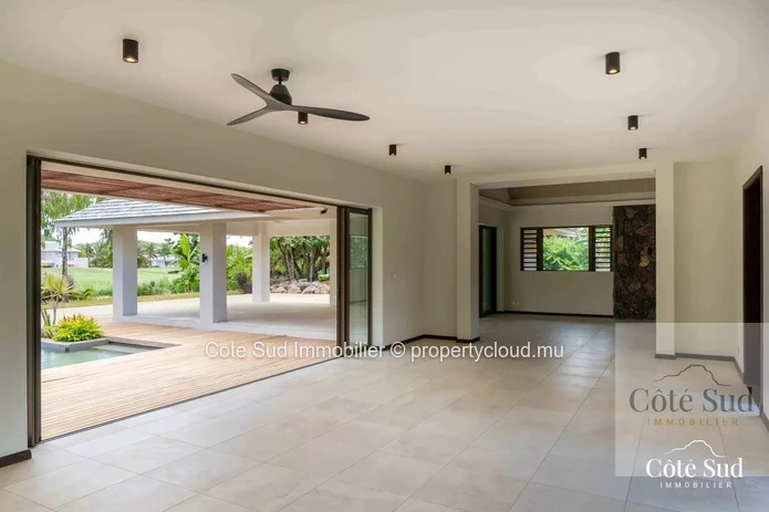Sumptuous Luxury Villa in Anahita - Beau Champ