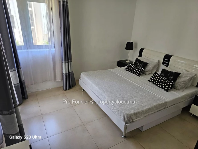 Appartement à vendre à Flic-En-Flac -Vue piscine