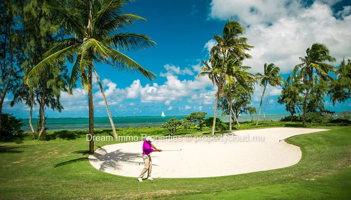 Élégante villa plain-pied avec vue golf et piscine privée – Anahita – Ile Maurice