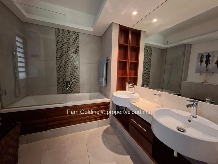 Breathtaking views apartment for rental.