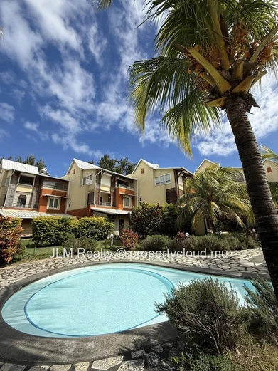 For Rent : 3-Bedroom Duplex in Bain Boeuf, Mauritius