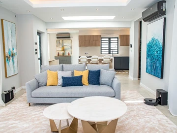 4 Bedroom Villa