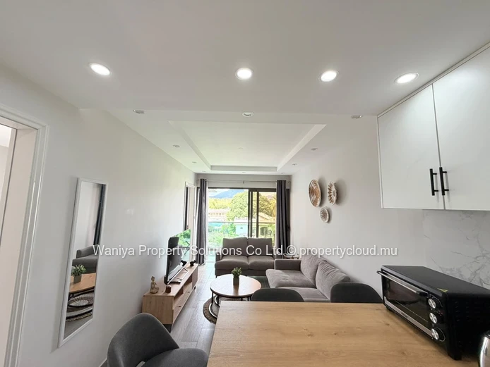 Modern 2-Bedroom Apartment in Flic en Flac