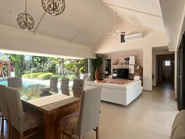 Villa de 4 Chambres