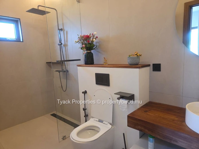 Villas PDS de Luxe 3 Chambres en Suite à Vendre à Pointe aux Piments avec Piscine Privée