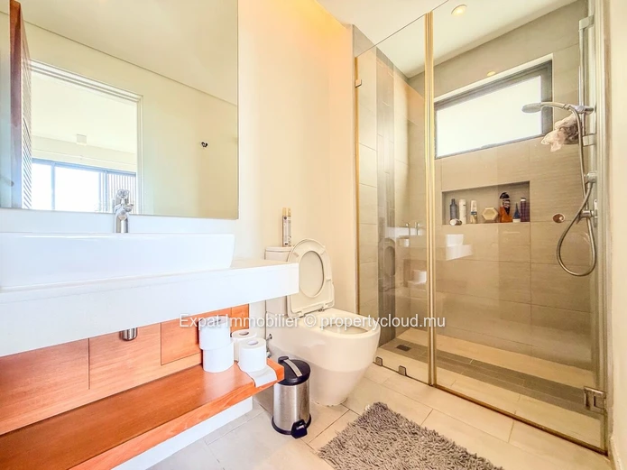 Appartement De Prestige 3 Chambres Avec Vue Mer & Montagne – Tamarin
