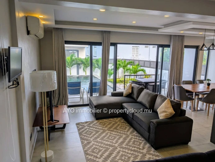 Newly built 4 bedroom house with pool in Pereybere