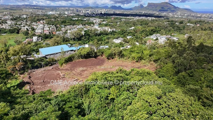 Terrain de 844 m² — Au cœur de Moka