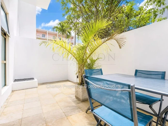 Élégant appartement de 1 chambre en rez-de-jardin à quelques pas des plages de Mont Choisy