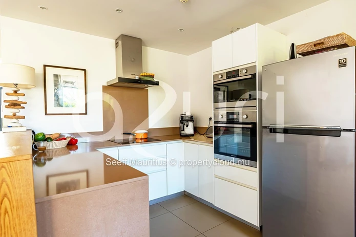 Maison Prestigieuse de 3 Chambres Près de la Plage