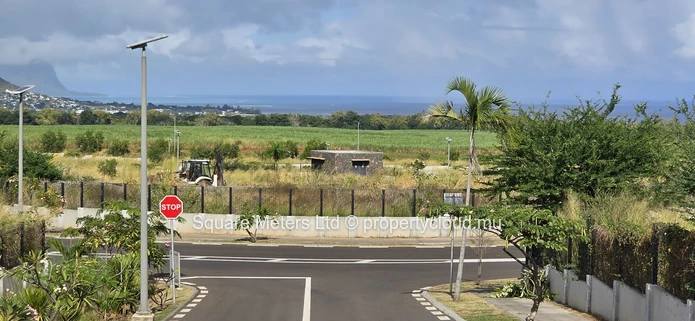 Terrain résidentiel de 759 m² à vendre à Flic en Flac (Mandat exclusif)