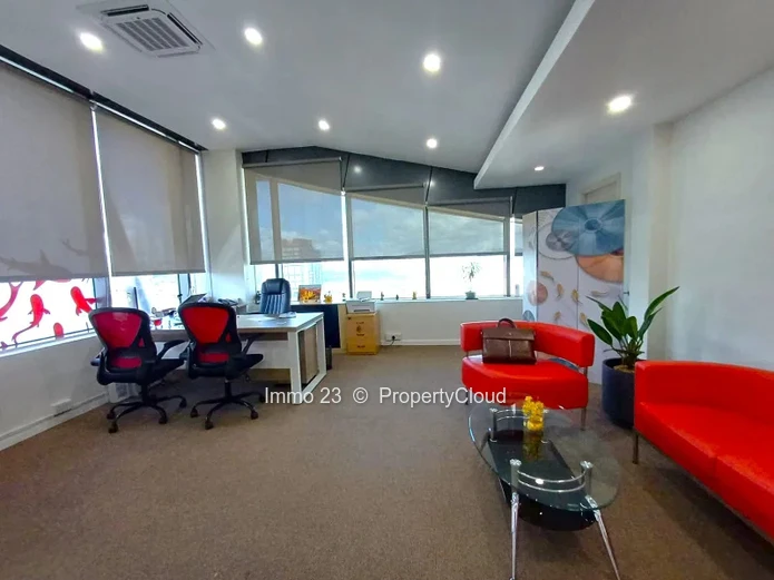 Office - 397.53m2 - Ebène