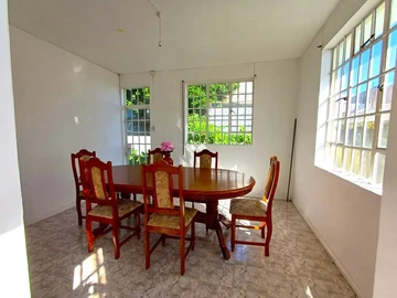 Bureau de 11 Chambres