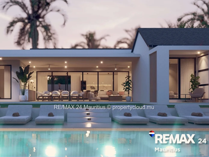 Luxury 4 Bedroom En Suite Villa with Pool  with Solar Installation in Mont Choisy Estate
