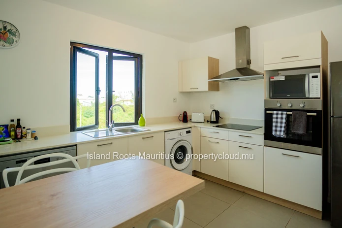 2 bedroom apartment in Trou aux Biches