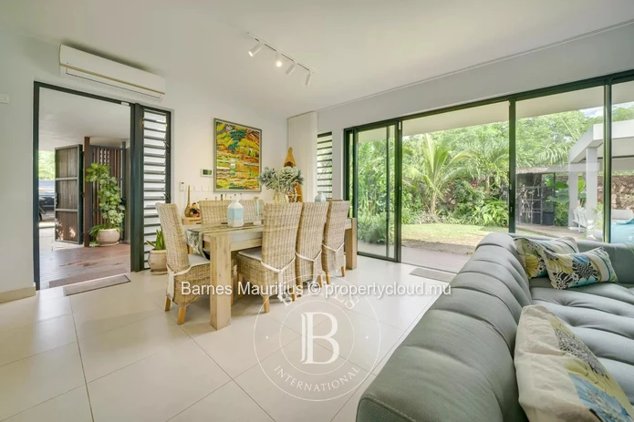 BALACLAVA – Villa moderne avec piscine – 4 chambres