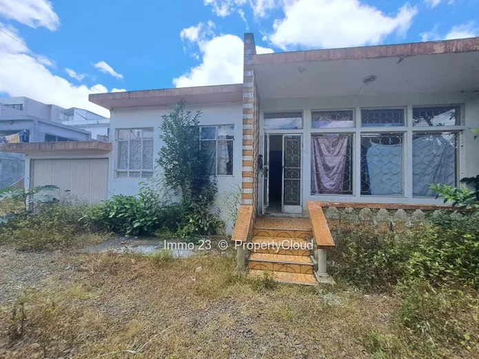 Maison / Villa - 3 chambres - Flor00e9al - Ref. MA87930VE