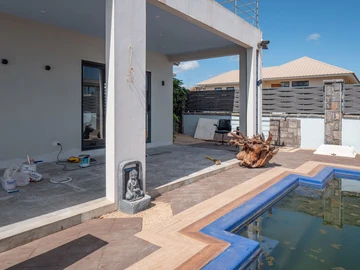 4 Bedroom Villa