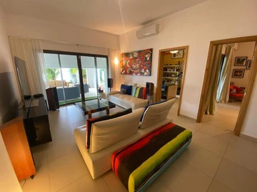 5 Bedroom Villa