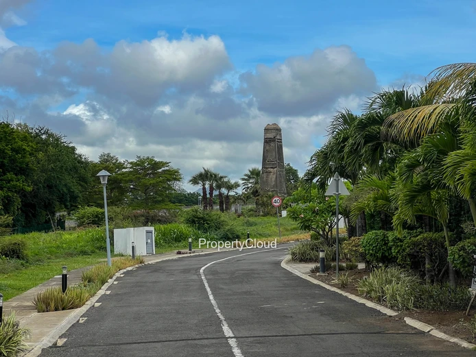 For Sale - Plot Of Land - Gated Community - Bambous