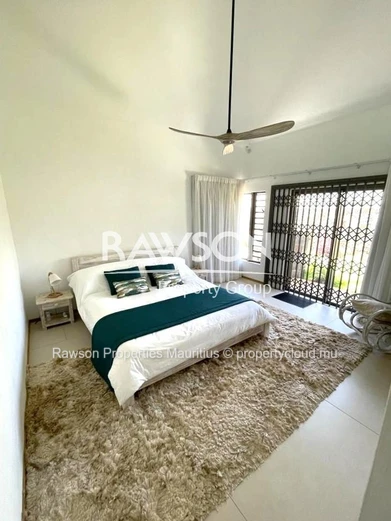 Villa 4 Chambres | Piscine Privée | Smart City De Beau Plan | Citoyens Mauriciens