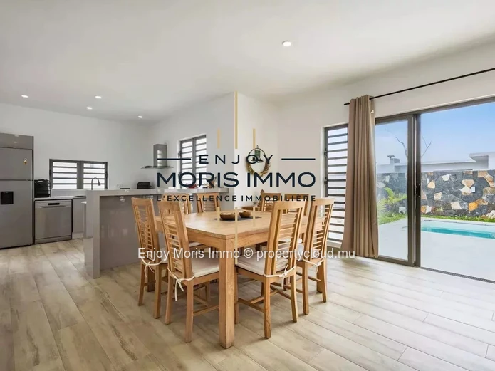 Villa contemporaine à louer en long terme à Grand Baie – Île Maurice | 250 m² | 3 chambres | Piscine privée