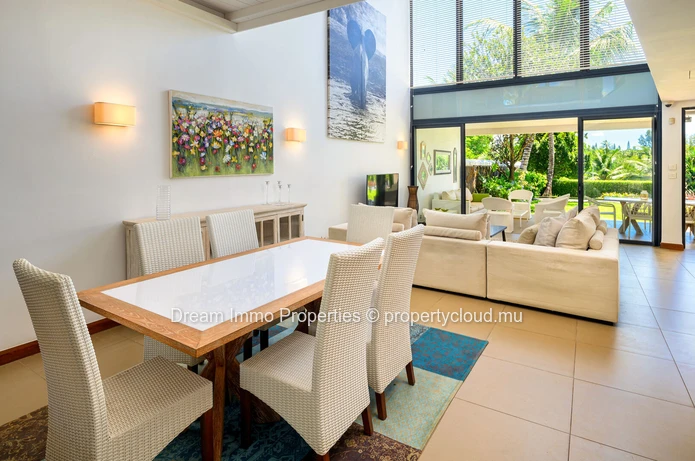 Élégant townhouse 4 chambres avec piscine privée et couchers de soleil à Haute Rive – Ile Maurice