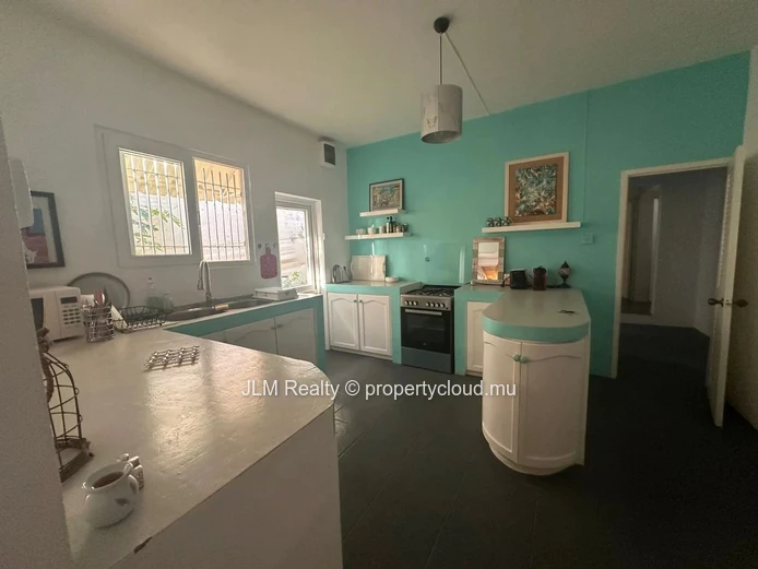 Charming Traditional House for Rent in Rivière Noire, Mauritius